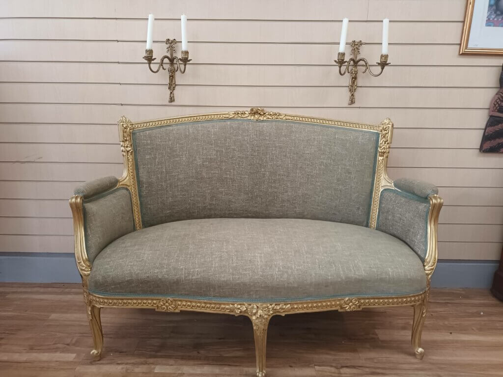 Victorian Settee Sofa